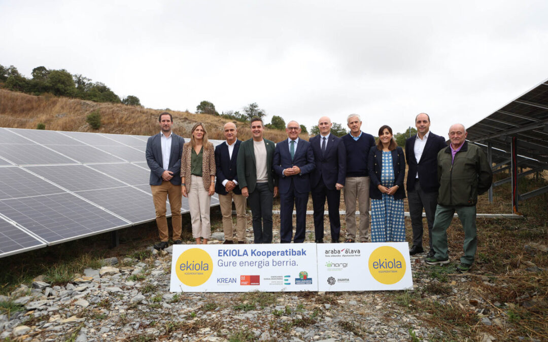 El parque solar Ekiola Gorbeialdea, promovido por el EVE, la Diputación Foral de Álava y KREAN, inicia la generación de energía con su conexión a la red