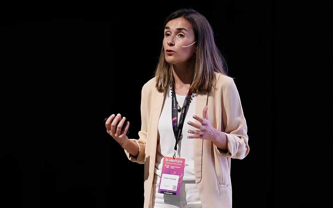 Iratxe Zuluaga – directora general de Ariadna Grid – presenta su trayectoria de emprendimiento en el foro B-Venture, organizado por El Correo